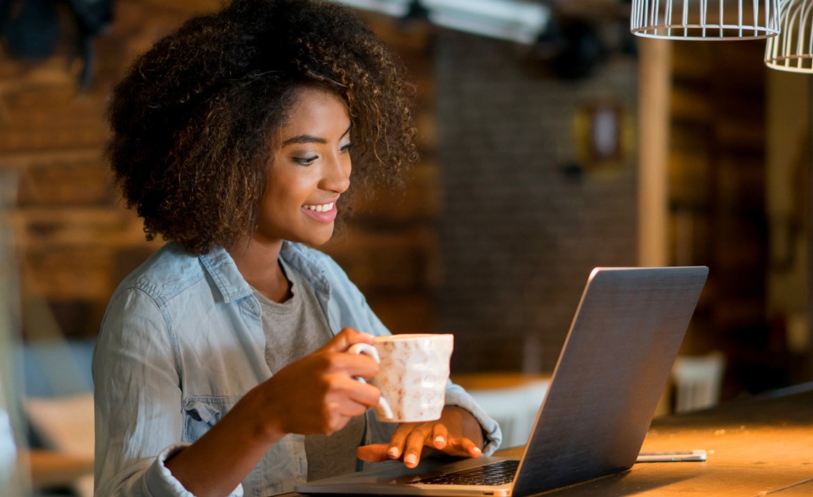 mmbox_e_learning_female_l